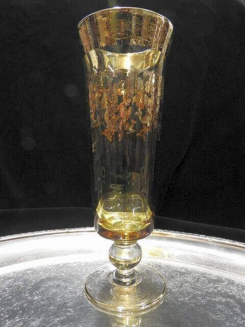 Lussuosi bicchieri in cristallo ed oro zecchino