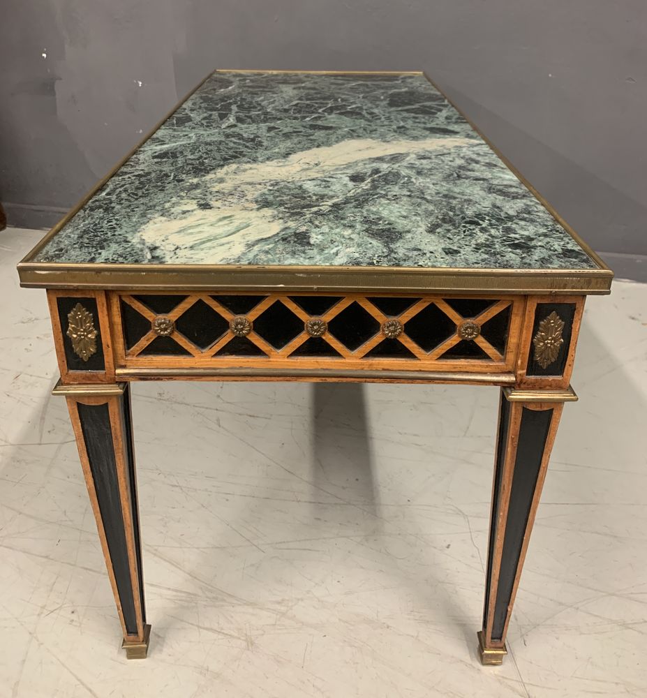 Tavolino da salotto Corinto Art.498 in agglomerato di marmo